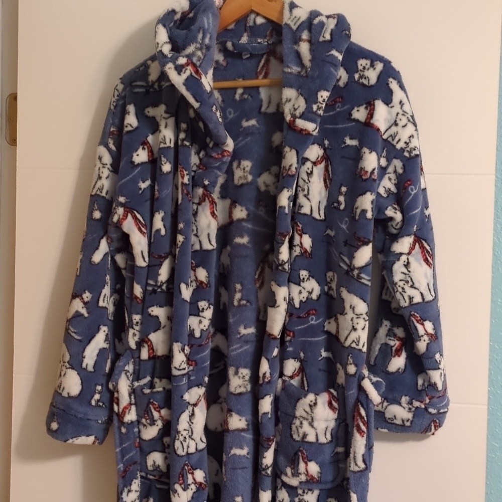 Vera Bradley Blue& White Cozy Polar Bear Novelty Print Fleece Robe S/M NWOT